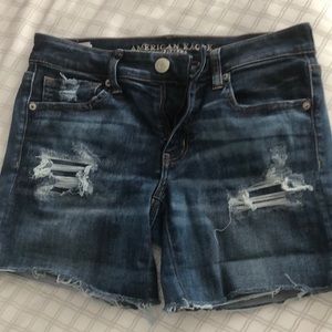 🔥🔥American Eagle MIDI Jean shorts🔥🔥